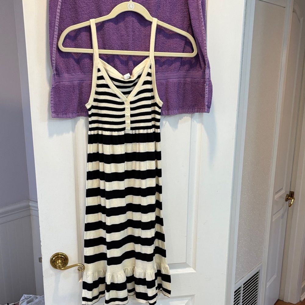 NWT H&M Black and Cream Striped Casual Dress